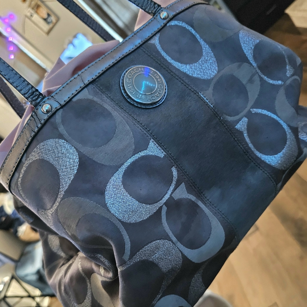 Coach women's bag/purse, silver w pink interior